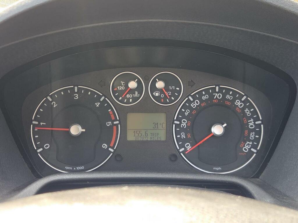 Ford Fusion Zetec 5-Door Grey #16