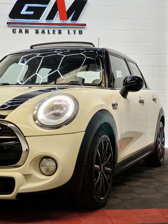 Mini Hatch 2.0 5-Door Hatch Cooper S LX17ZWS White #2