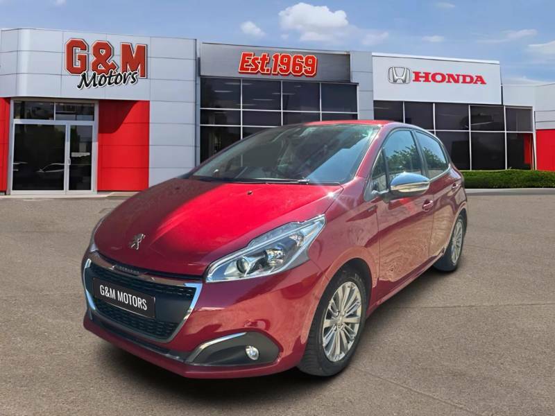 Peugeot 208 1.2 Puretech 82 Signature Start Stop Red #3