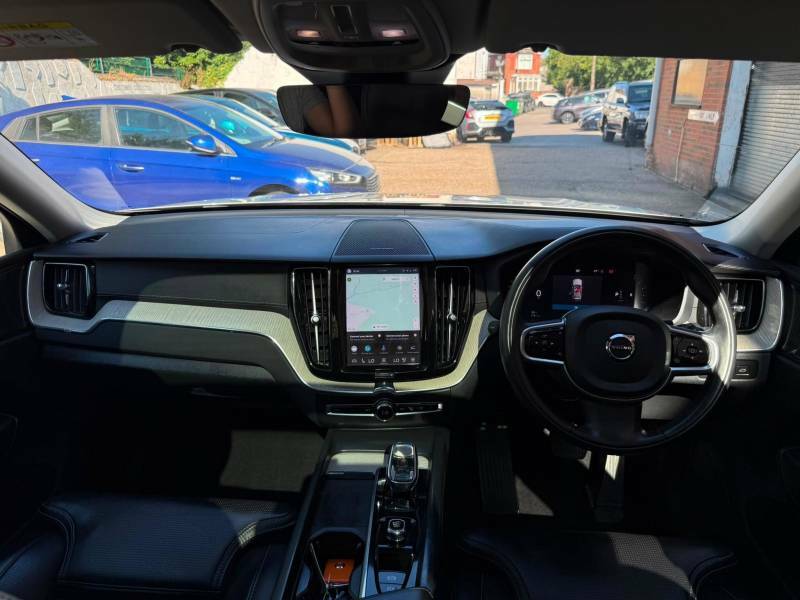Volvo XC60 2.0 B4d Momentum Grey #13