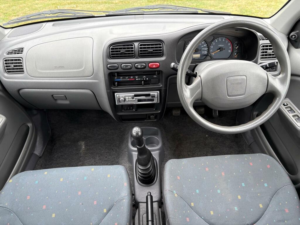 Suzuki Alto 1.1 Gl Hatchback Silver #2