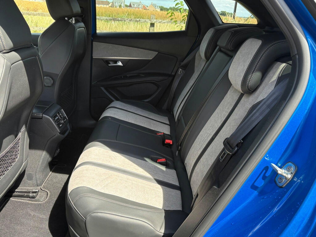 Peugeot 3008 1.2 Puretech Allure Premium Blue #14
