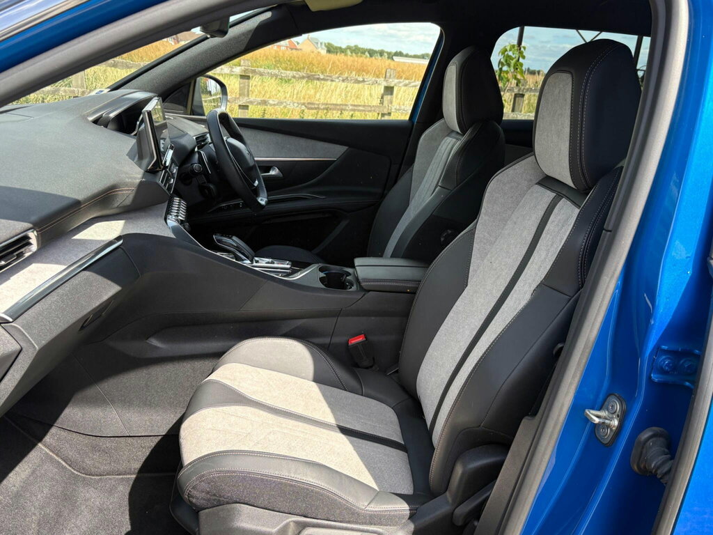 Peugeot 3008 1.2 Puretech Allure Premium Blue #13