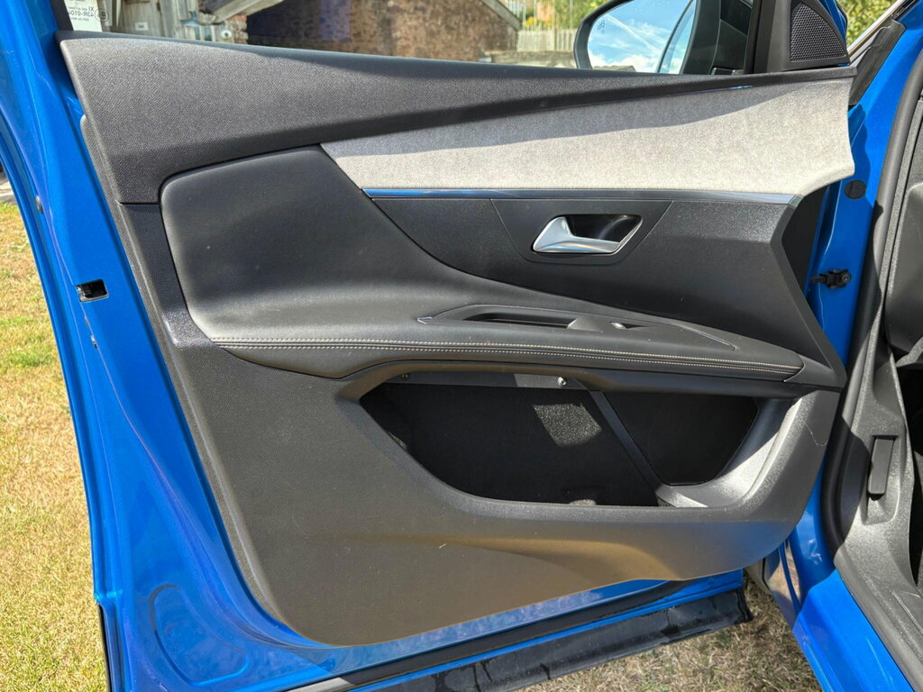 Peugeot 3008 1.2 Puretech Allure Premium Blue #22