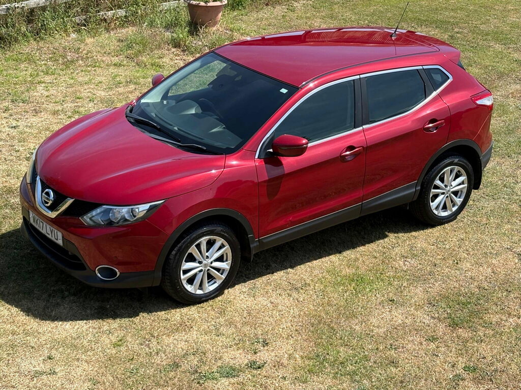 Nissan Qashqai 1.5 Dci Acenta 2Wd Euro 6 Ss Red
