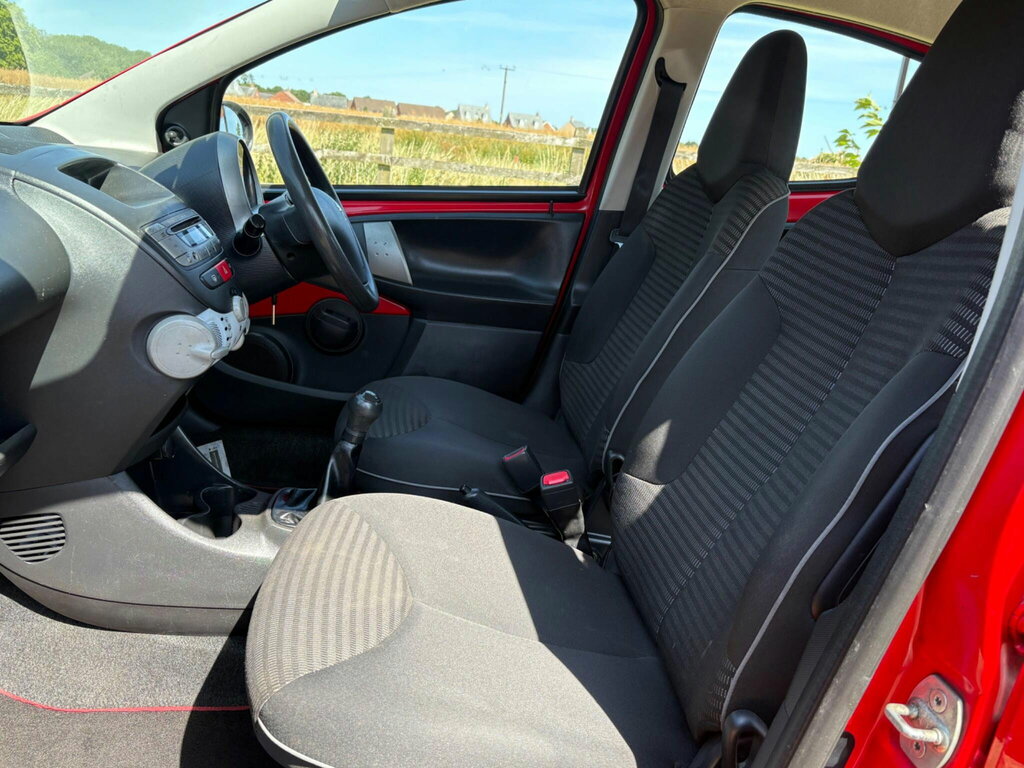 Peugeot 107 Petrol Red #10