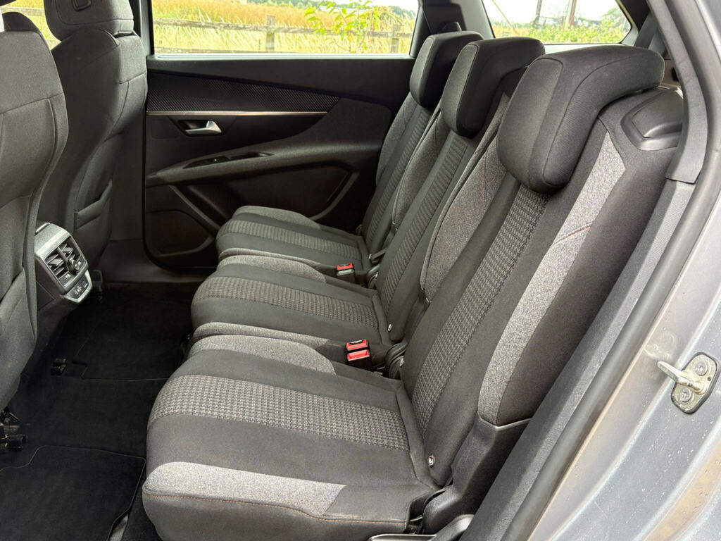 Peugeot 5008 Allure Premium Black #13