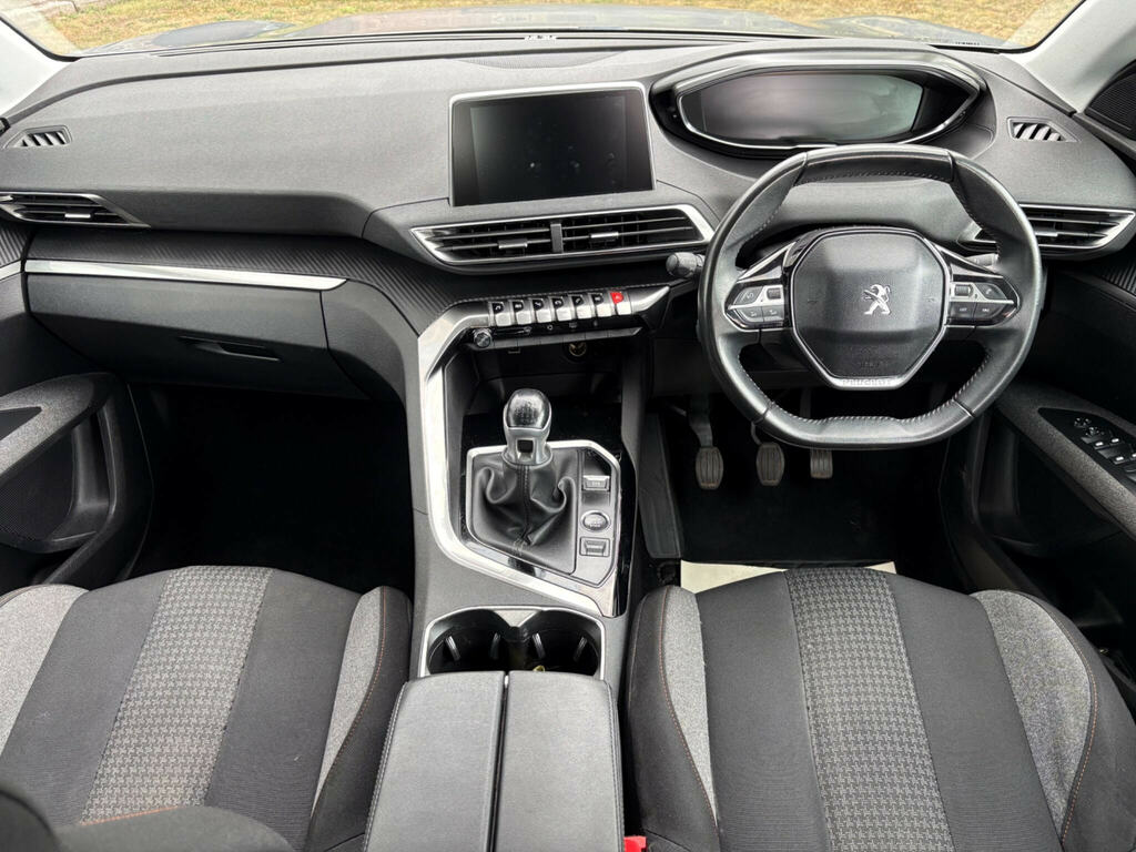 Peugeot 5008 1.5 Bluehdi Active Premium Euro 6 Ss Grey #2