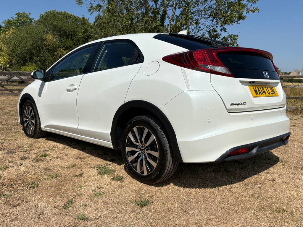 Honda Civic 1.6 I-dtec Se Plus Euro 5 Ss White #5