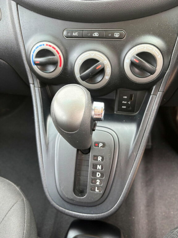 Hyundai I10 1.2 Active 85 Bhp Black #9