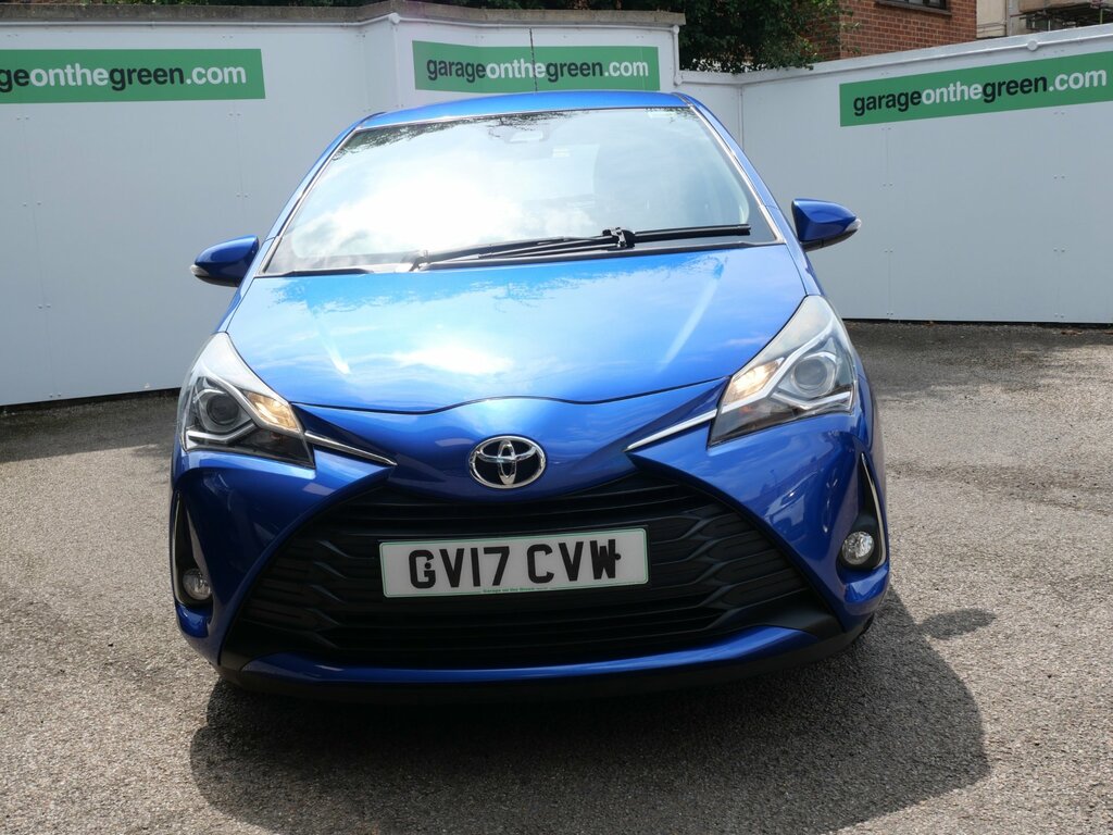 Toyota Yaris 1.5 Vvt-i Icon Euro 6 1 Owner Only 24000 Miles Blue #2