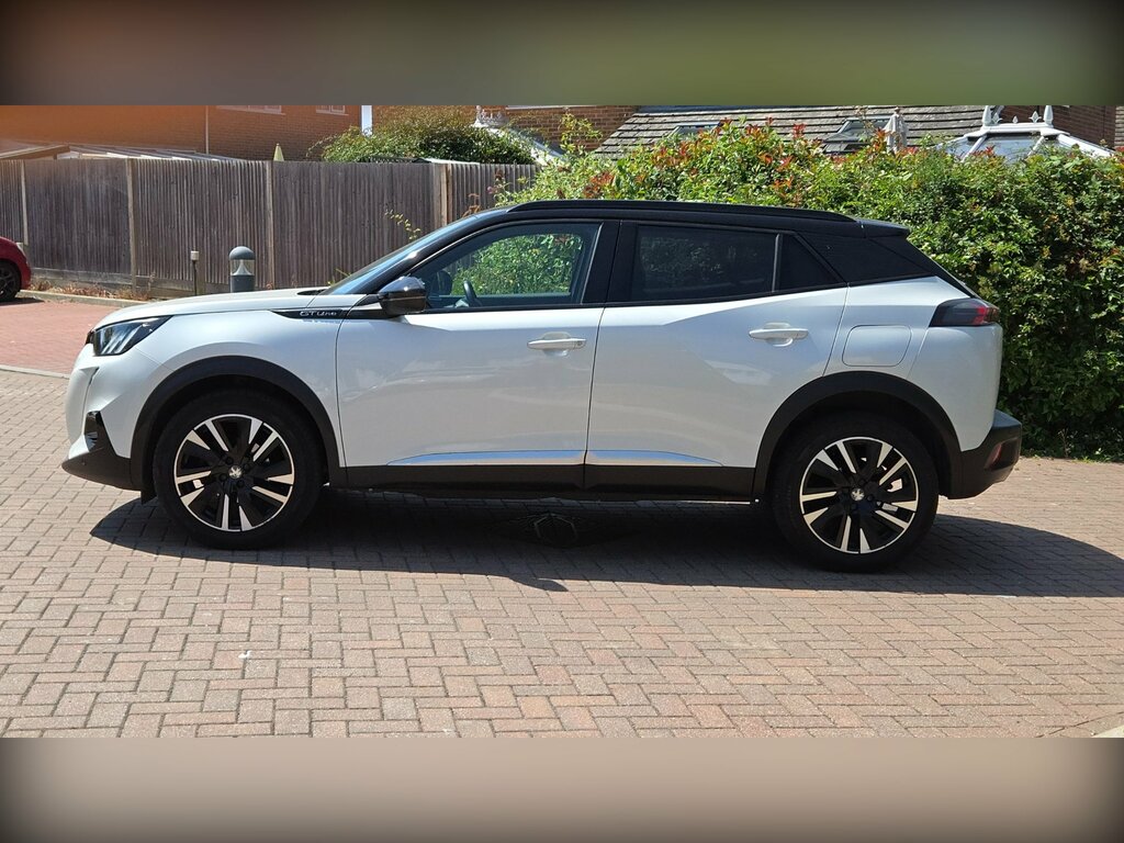 Peugeot 2008 1.2 Puretech Gt Line Euro 6 Ss KN20OHY White #3