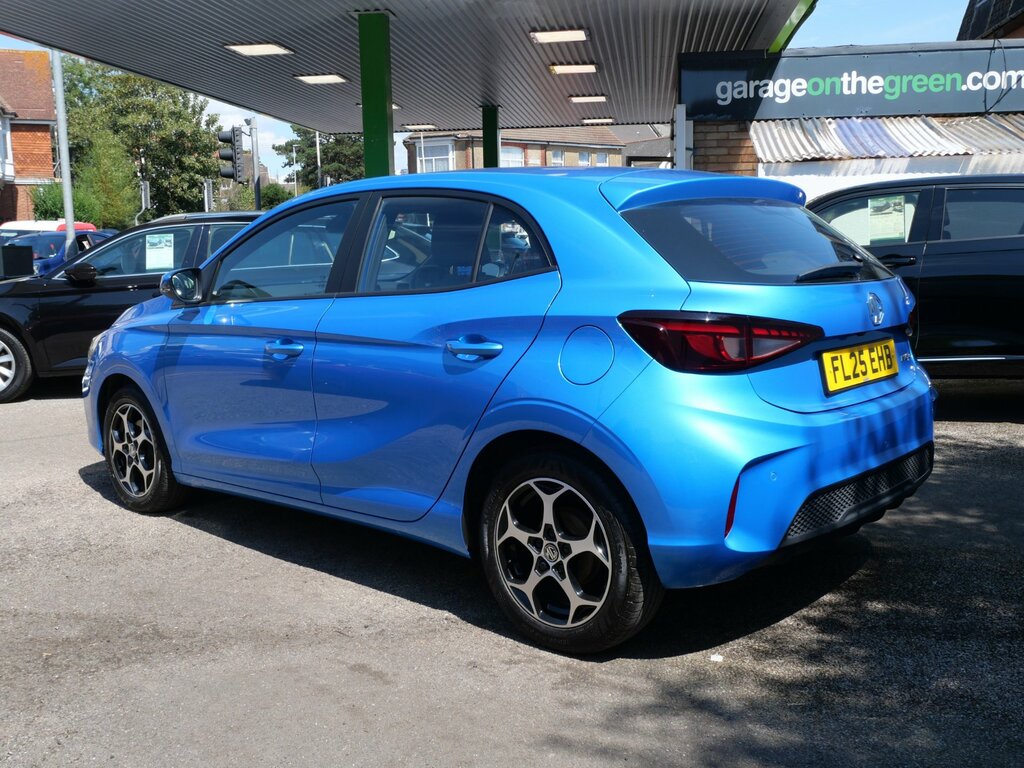MG MG3 1.5 Se Euro 6 Ss 6000 Miles Blue #6