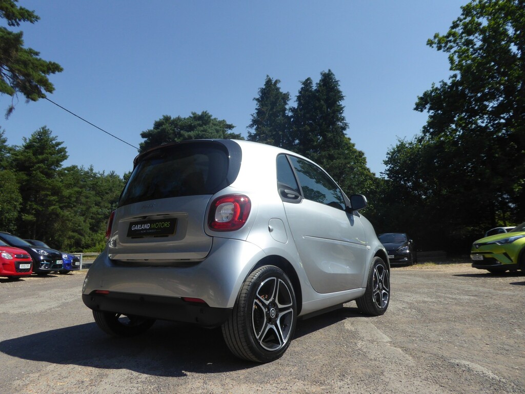 Smart Fortwo Coupe Coupe 17.6Kwh Pulse Premium 202272 Silver #5