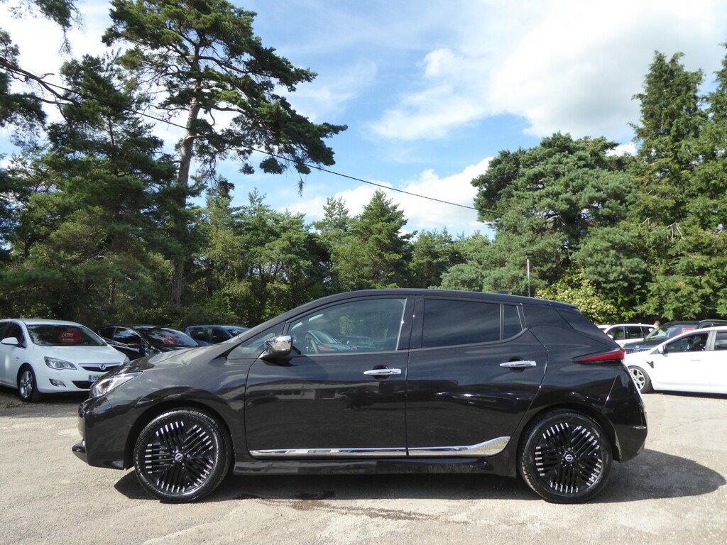 Nissan Leaf Hatchback 39Kwh Tekna 202272 Black