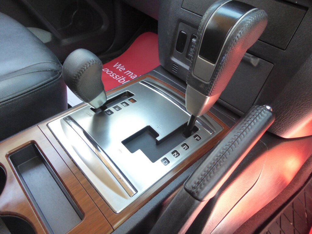 Mitsubishi Shogun 3.2 Di-dc Sg3 #17