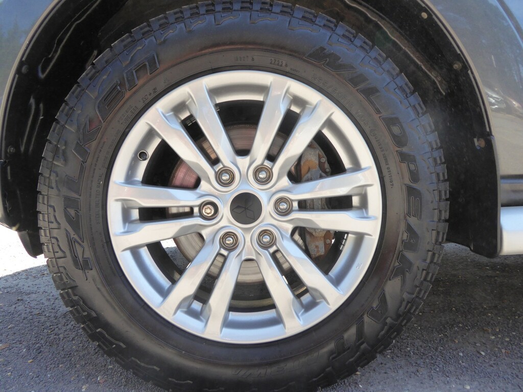 Mitsubishi Shogun 3.2 Di-dc Sg3 #33