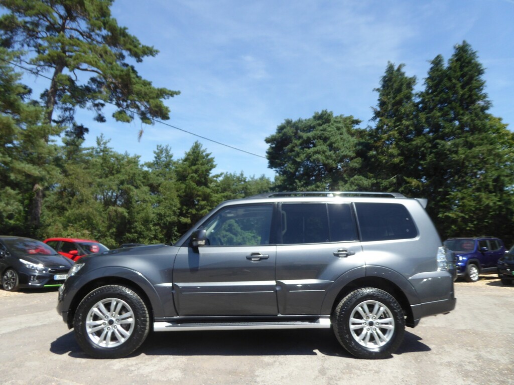 Mitsubishi Shogun Suv 3.2 Di-dc Sg3 201464 Grey