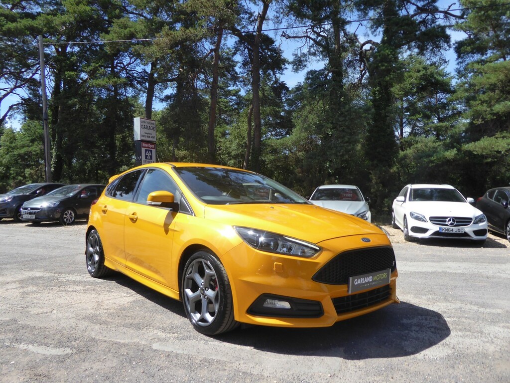 Ford Focus 2.0 T Ecoboost St-3 Yellow #3