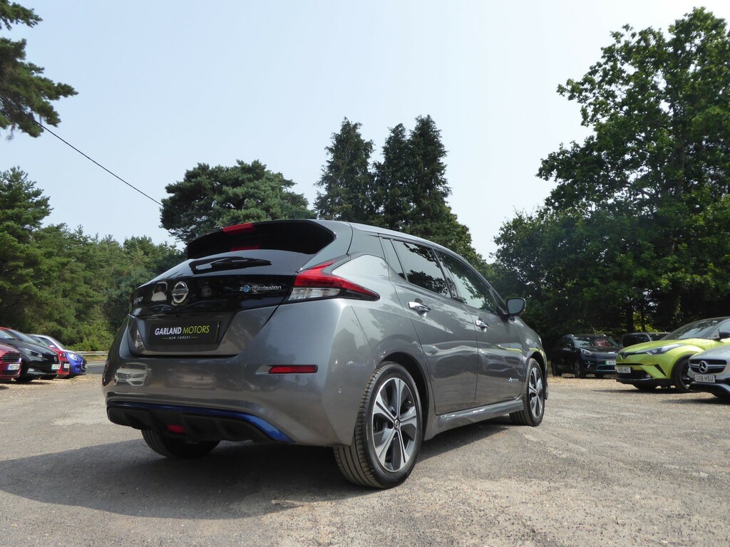 Nissan Leaf Hatchback 40Kwh Tekna 201919 Grey #5
