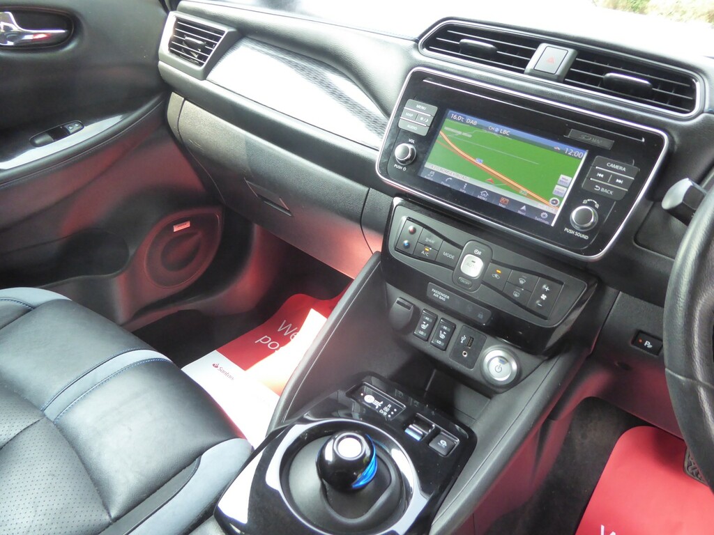 Nissan Leaf Hatchback E 110Kw N-connecta 40Kwh #18