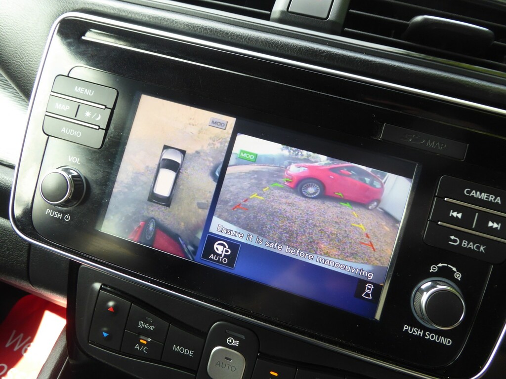 Nissan Leaf Hatchback E 110Kw N-connecta 40Kwh #23