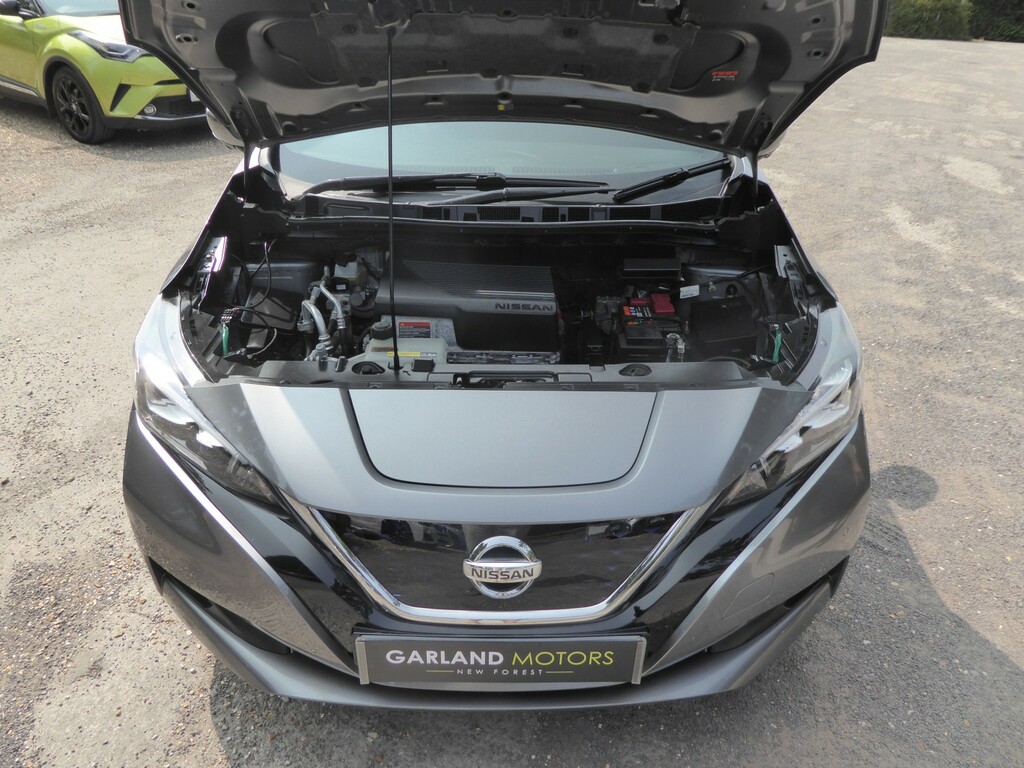 Nissan Leaf Hatchback E 110Kw N-connecta 40Kwh #42