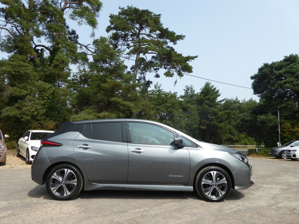 Nissan Leaf Hatchback 40Kwh Tekna 201919 Grey #4
