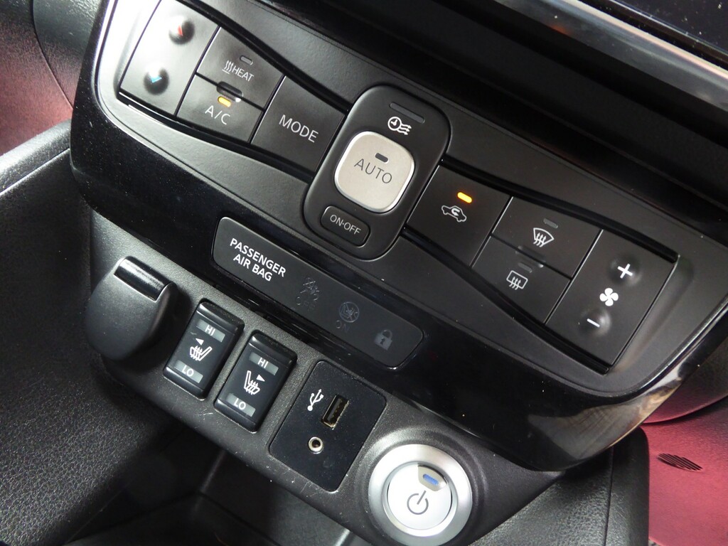 Nissan Leaf Hatchback E 110Kw N-connecta 40Kwh #19