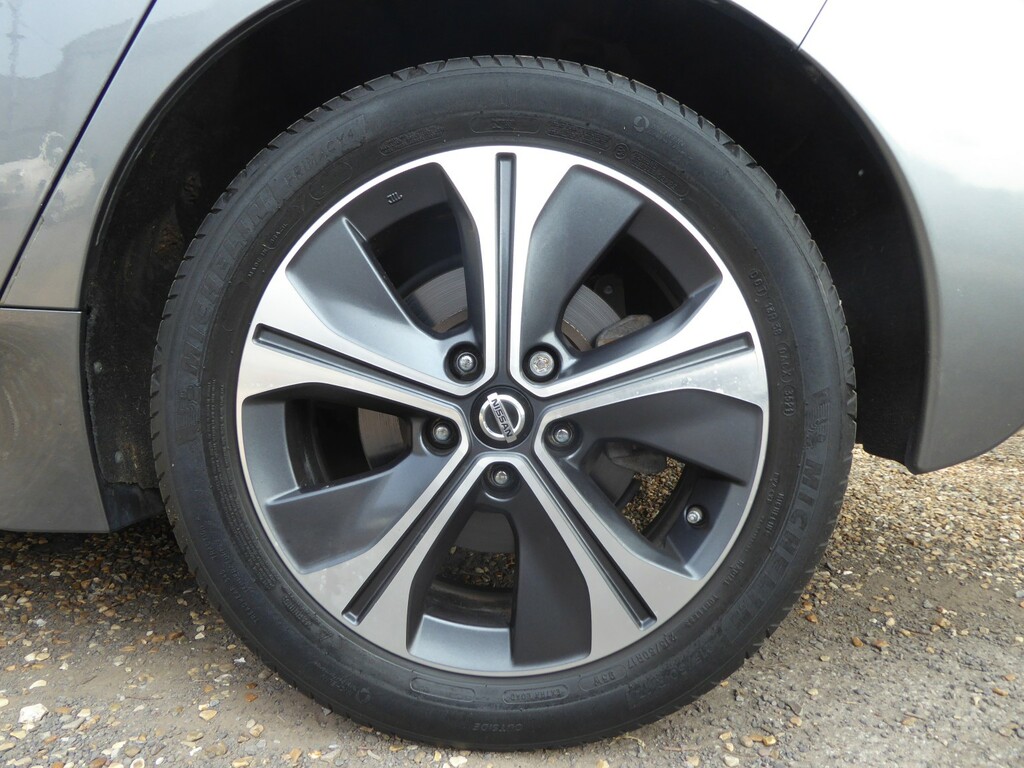 Nissan Leaf Hatchback E 110Kw N-connecta 40Kwh #47
