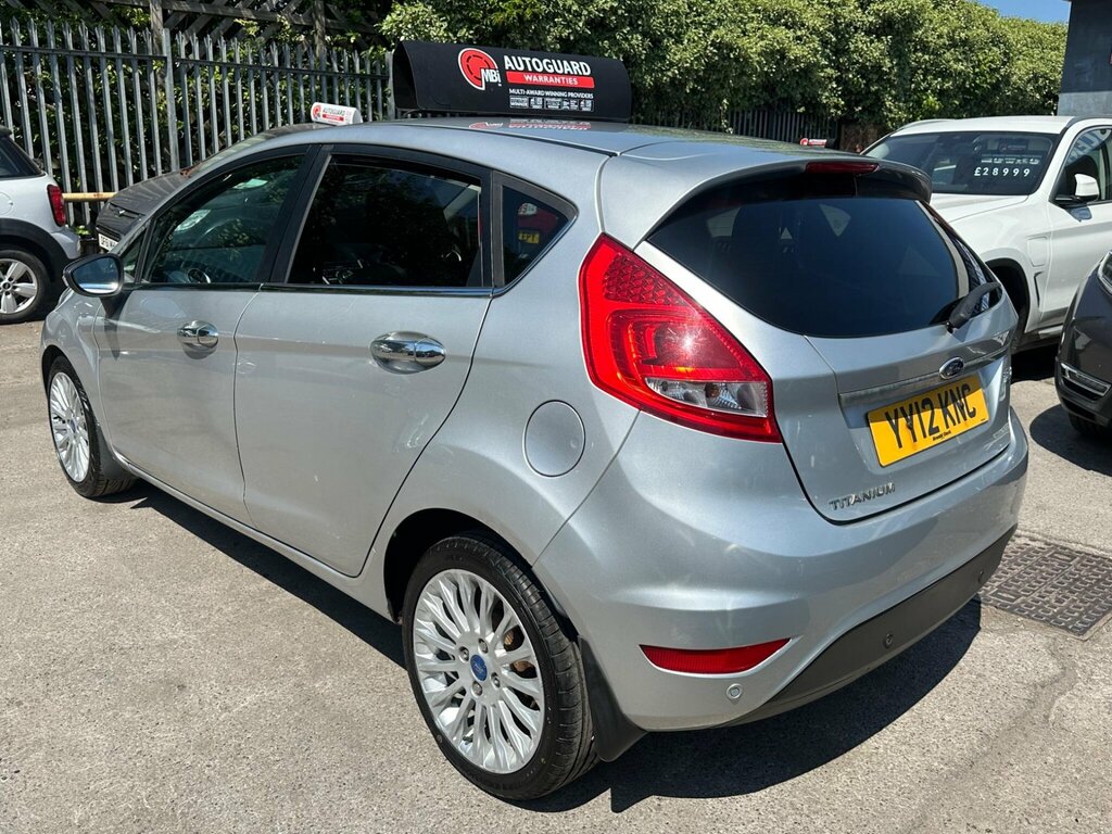 Ford Fiesta 1.4 Titanium YY12KNC Silver #4