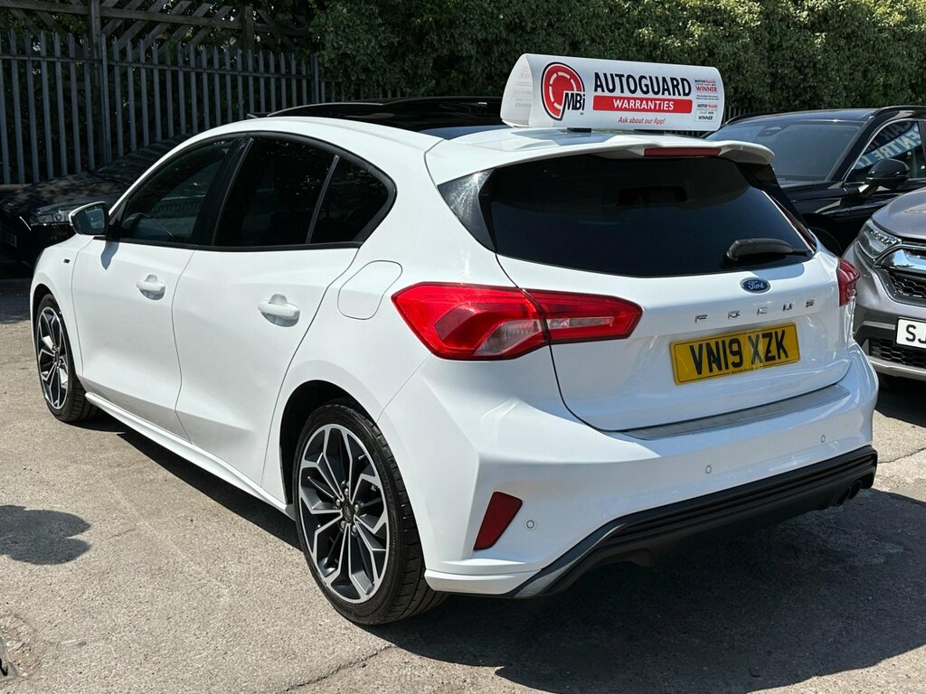 Ford Focus 1.0T Ecoboost St-line X Euro 6 Ss VN19XZK White #4