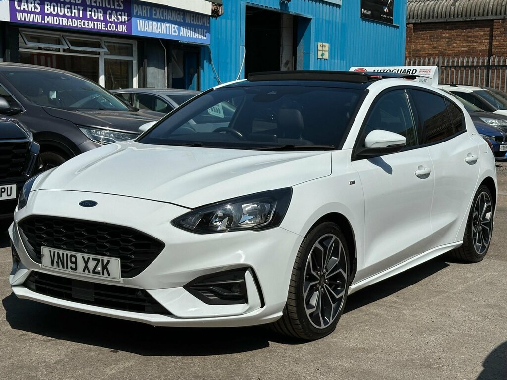 Ford Focus 1.0T Ecoboost St-line X Euro 6 Ss VN19XZK White #3