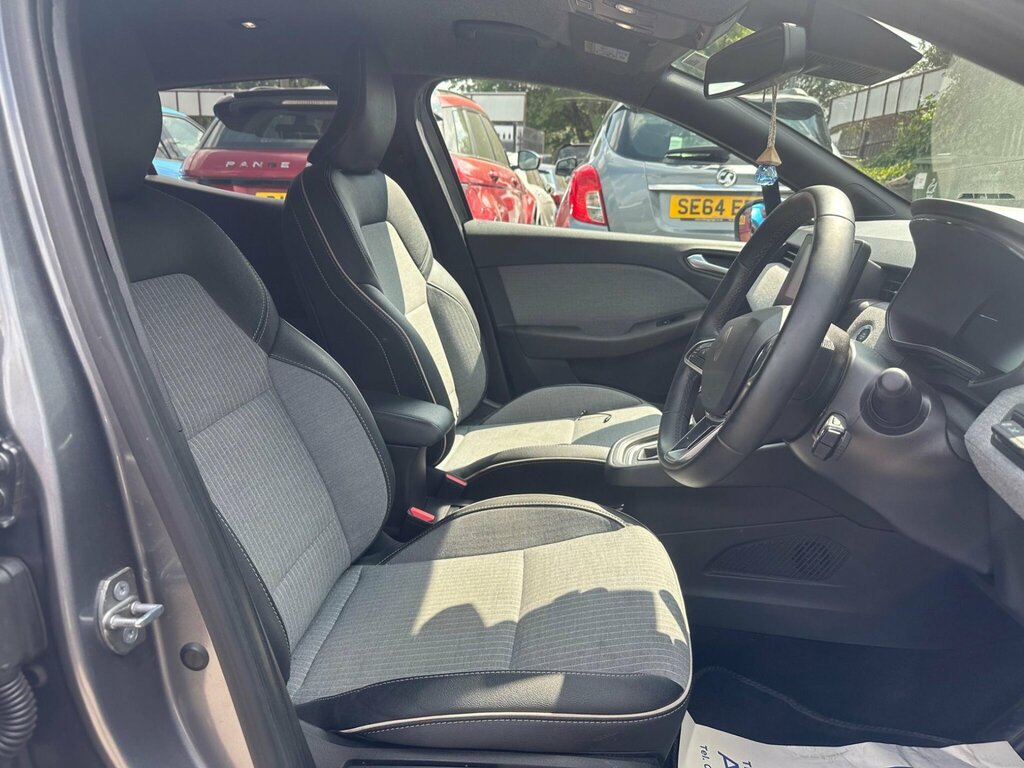 Renault Clio 1.6 E-tech Techno Euro 6 Ss YO74VTF Grey #6