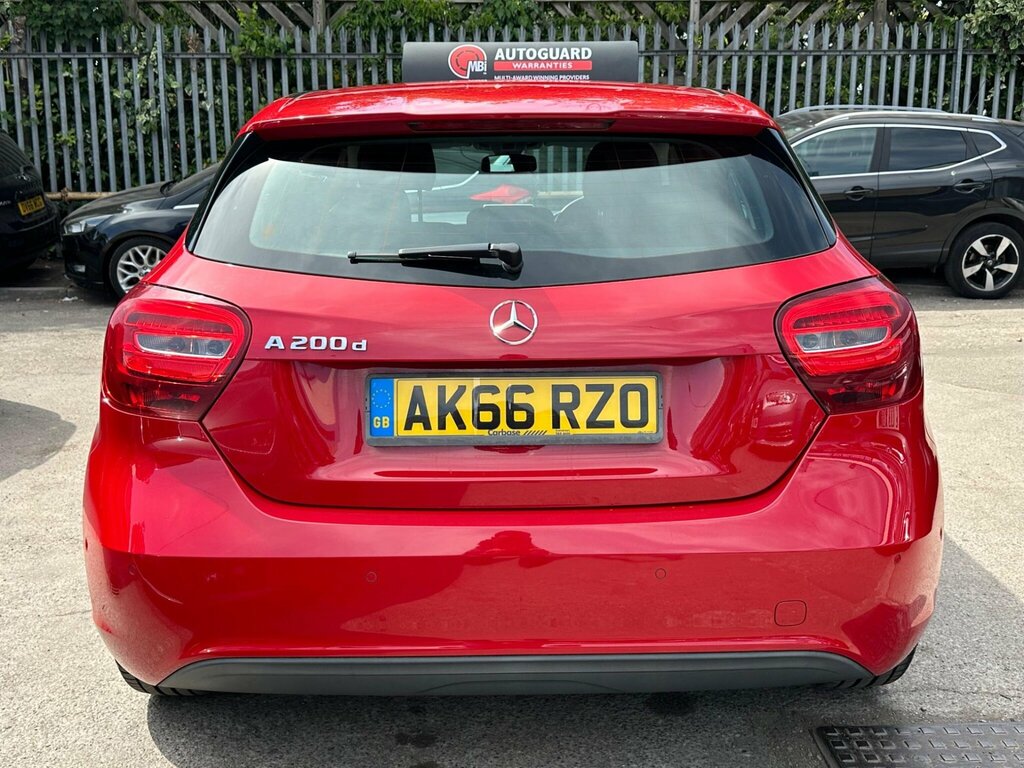 Mercedes-Benz A Class 2.1 A200d Se Executive 7G-dct Euro 6 Ss Red #5