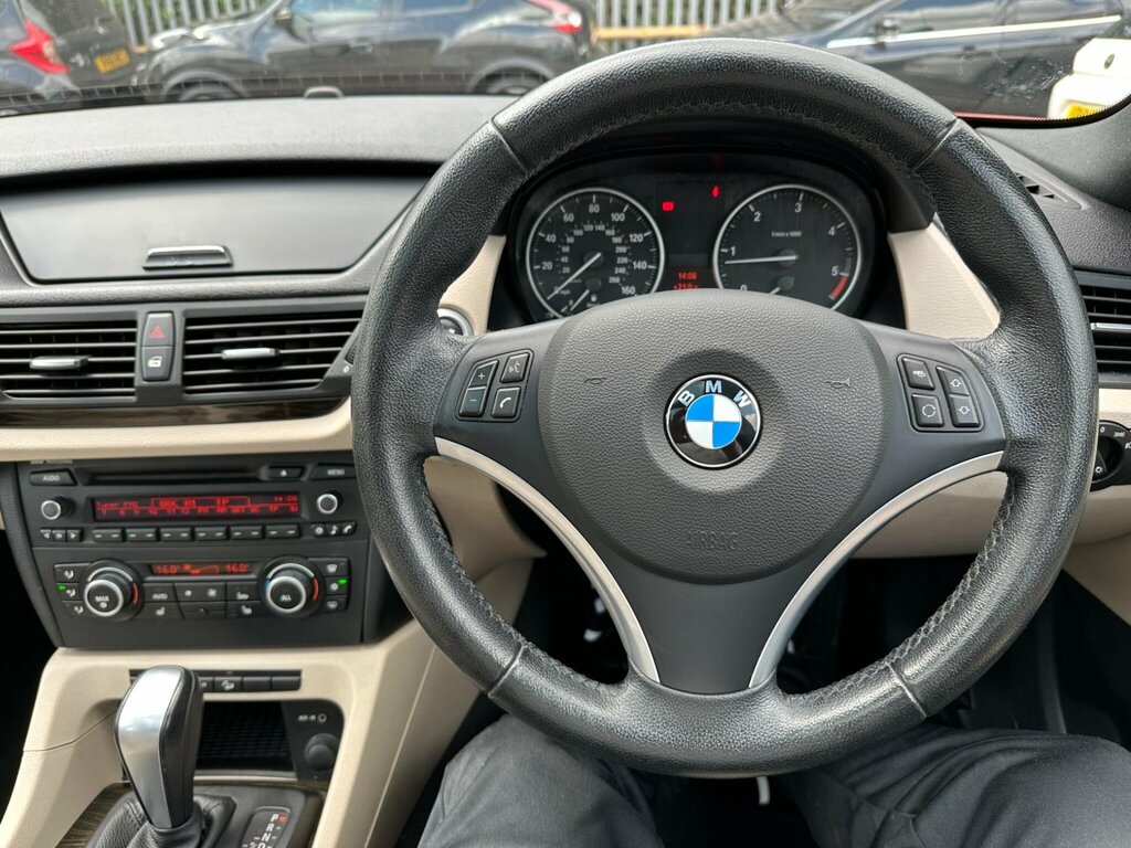 BMW X1 Estate Grey #9