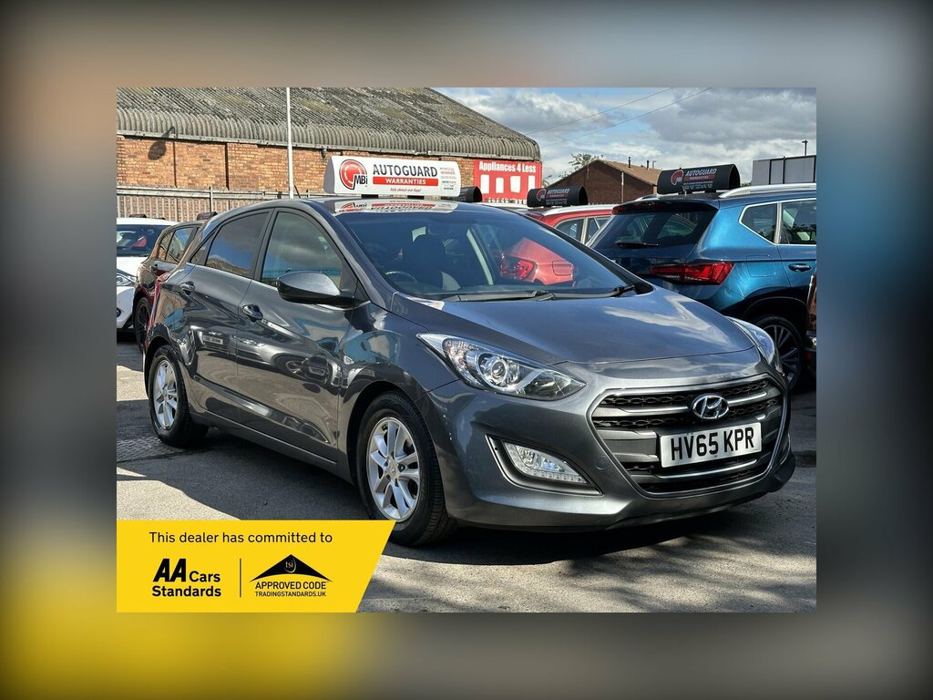 Hyundai I30 1.6 Crdi Blue Drive Se Euro 6 Ss Grey