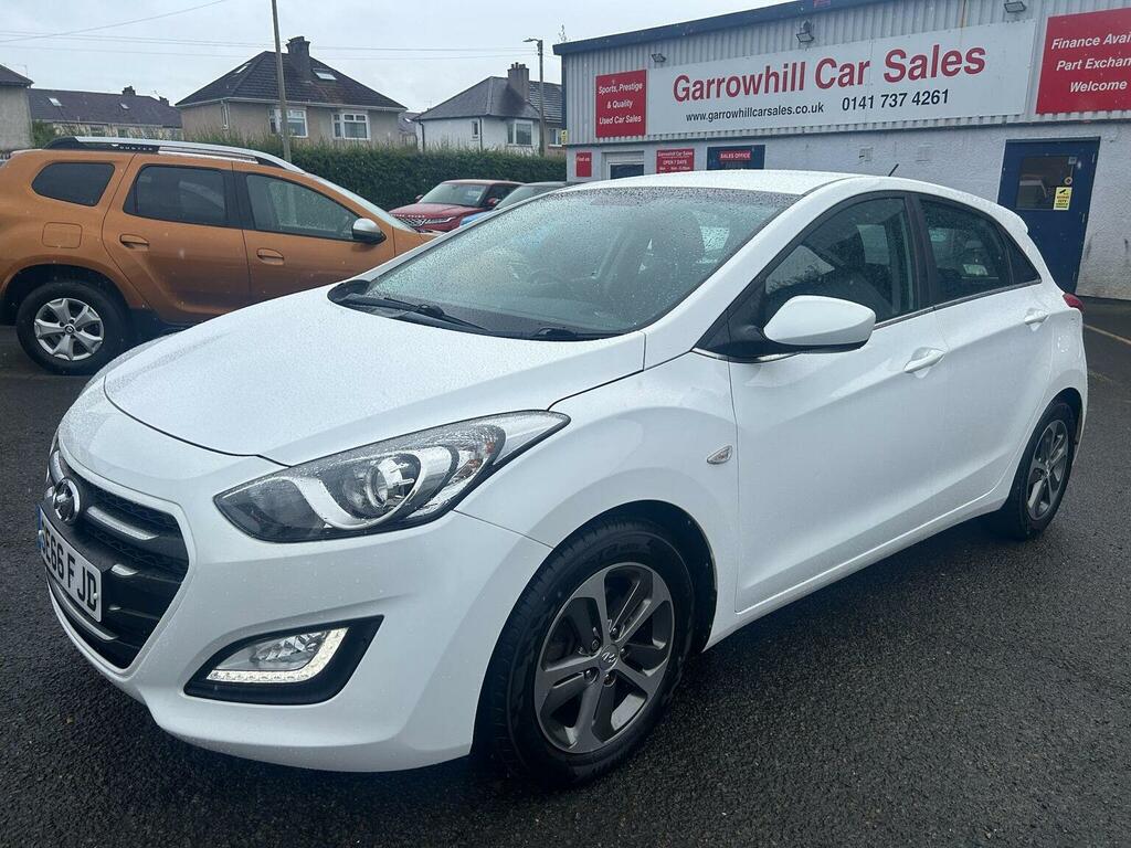 Hyundai I30 Hatchback 1.4 Blue Drive Se Euro 6 Ss 2017 White