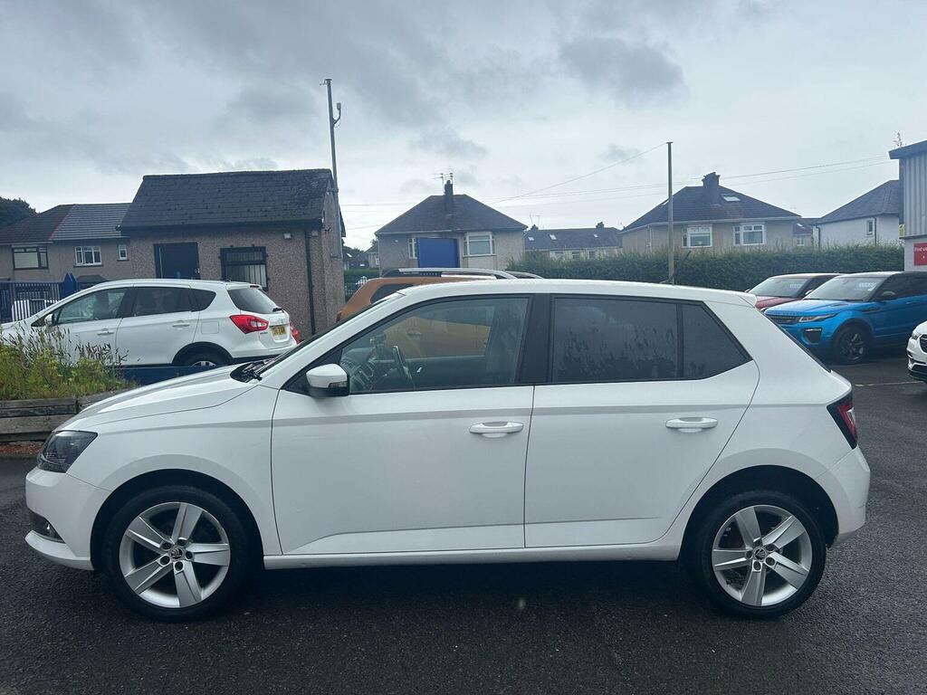 Skoda Fabia 1.0 Se L Euro 6 Ss White #4