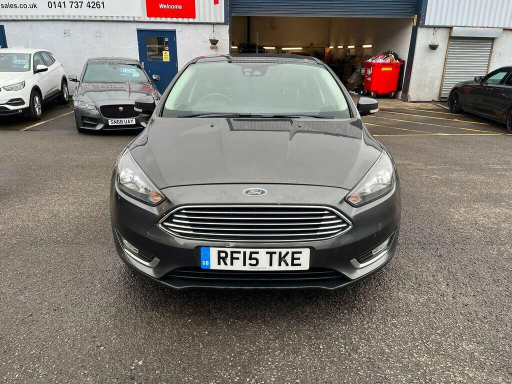 Ford Focus Hatchback 1.0T Ecoboost Titanium Euro 6 Ss Grey #2