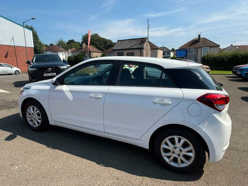 Hyundai I20 Hatchback 1.2 Se Euro 6 201818 SY18RMV White #5