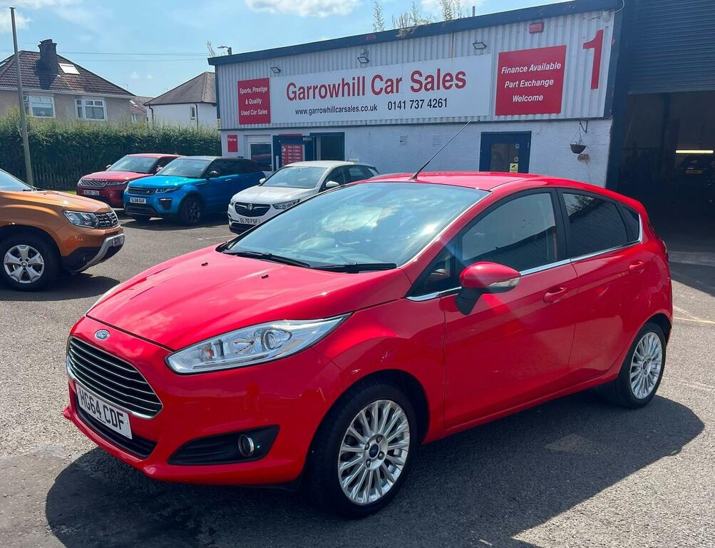 Ford Fiesta Hatchback 1.6 Titanium Powershift Euro 5 2015 HG64CDF Red