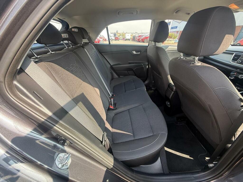 Kia RIO 1.25 Pulse Black #11