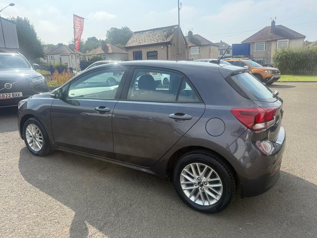 Kia RIO 1.25 Pulse Black #9