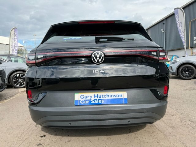 Volkswagen ID.4 Pure 52Kwh Life Suv 148 Ps Black #4
