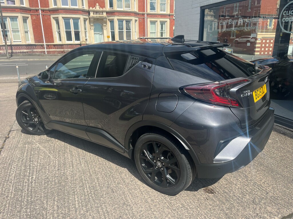 Toyota C-Hr Dynamic Hev #4