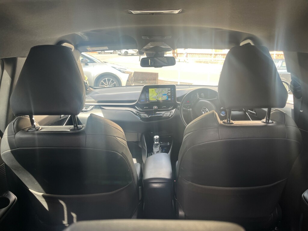 Toyota C-Hr Dynamic Hev #6