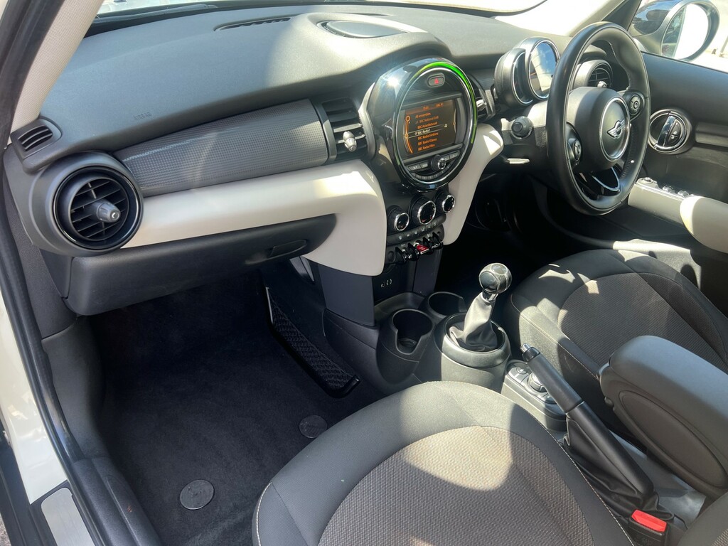 Mini Hatch Cooper D  #6