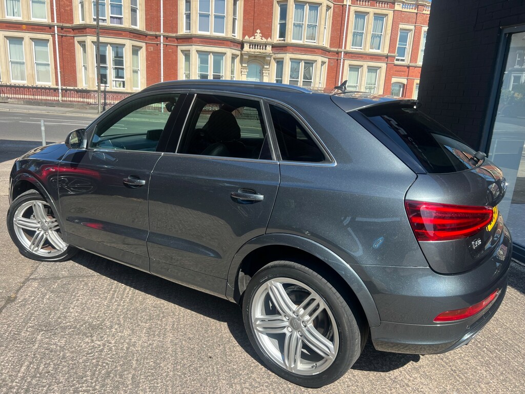 Audi Q3 Tdi Quattro S Line Plus #2