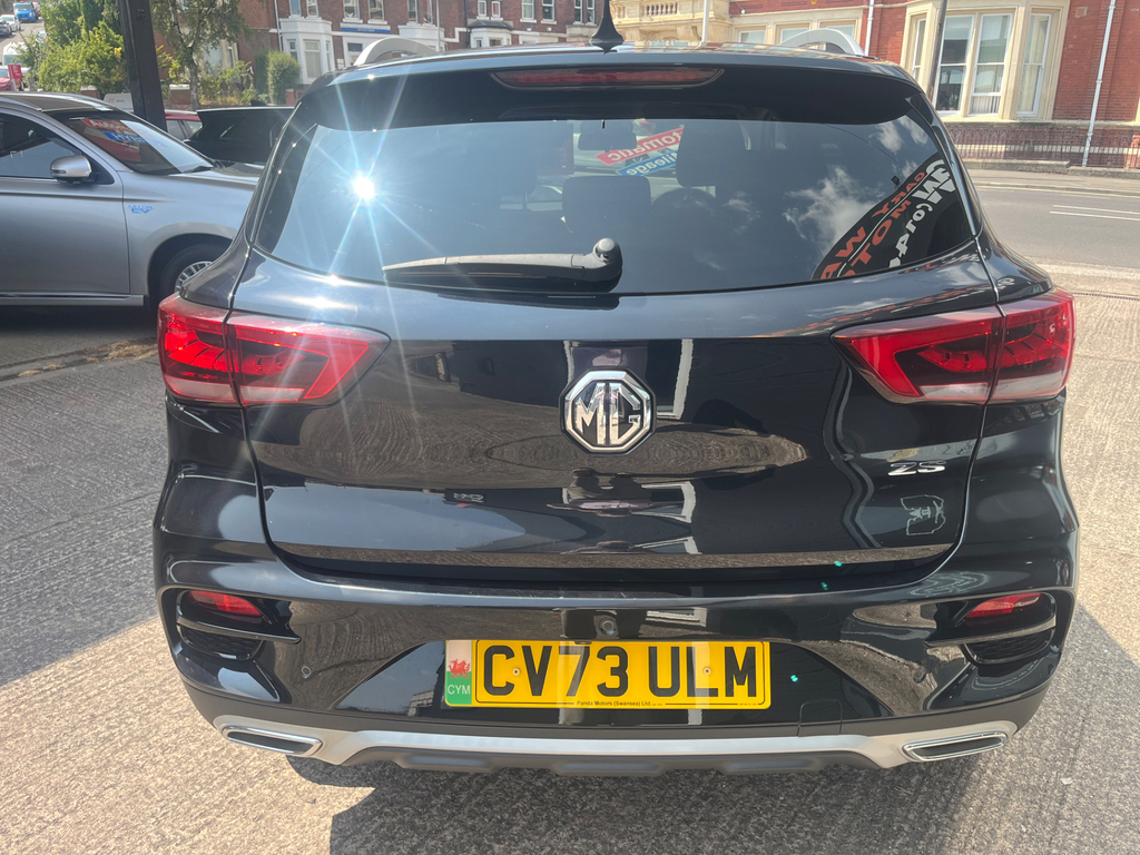 MG ZS Zs 1.5 Exclusive Orange #8